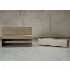 Panca moderna in legno